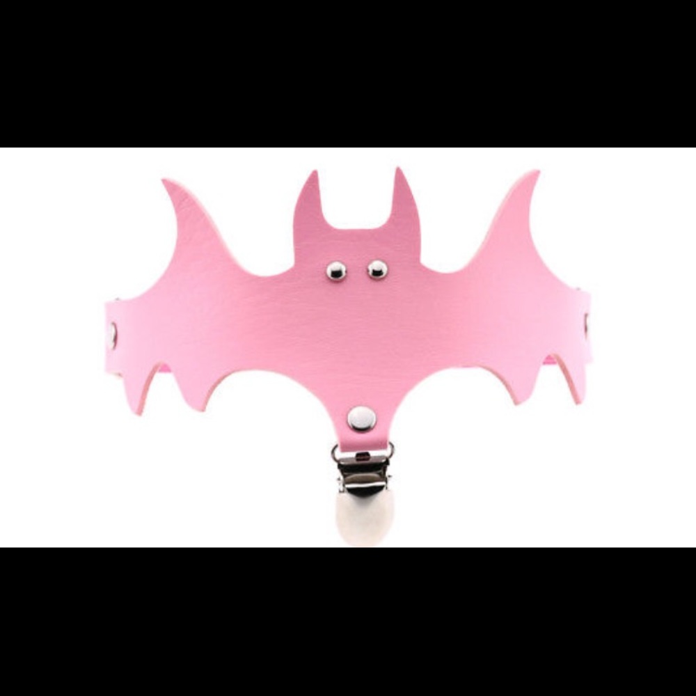 NWT Faux Leather Pink Black Halloween Bat Garter
